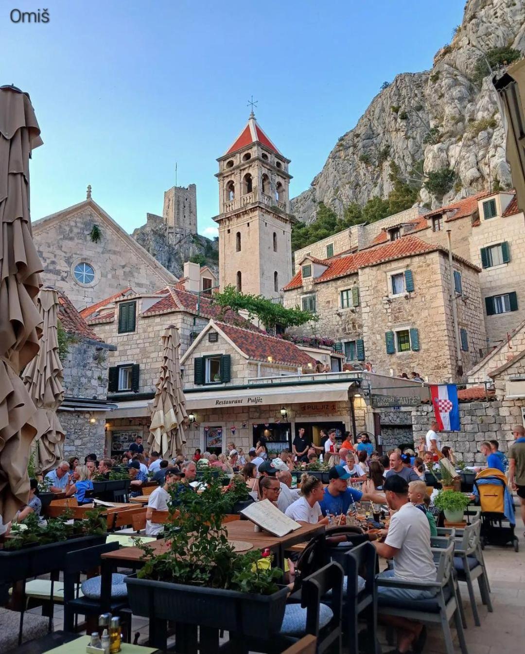 Bella Vista With Jacuzzi 1 Vila Omiš Exterior foto